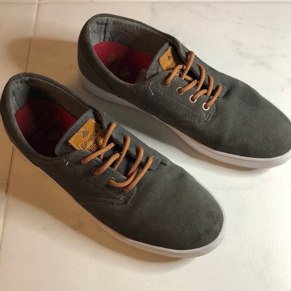 Emerica. The Romero laced leather grey sneakers. EUC!